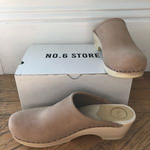 No. 6 Valley Low Clog in Bone